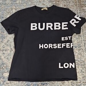 Burberry Style T-shirt